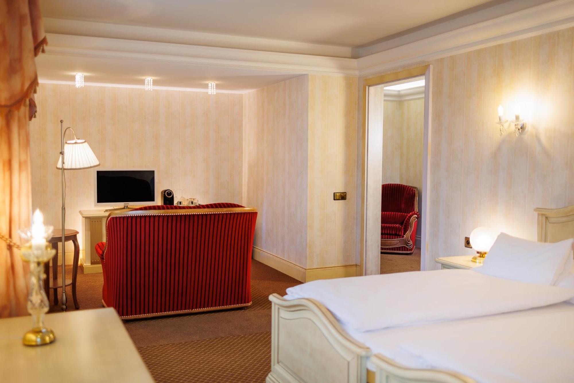 Chateau Cihelny Karlovy Vary Luaran gambar