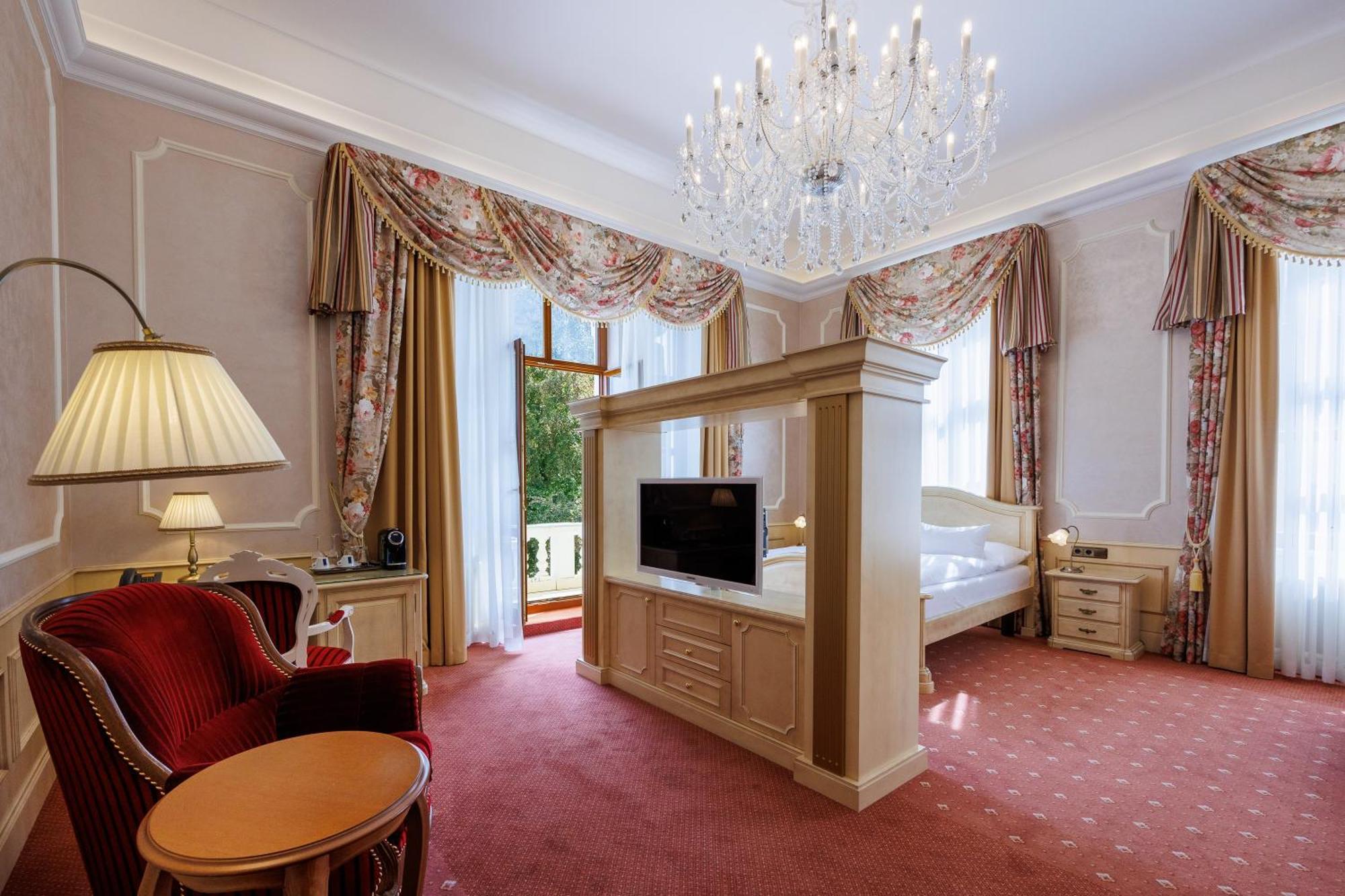Chateau Cihelny Karlovy Vary Luaran gambar
